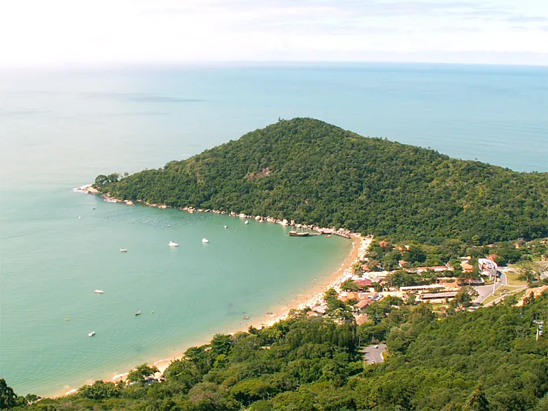 Praia de Laranjeiras, 2005