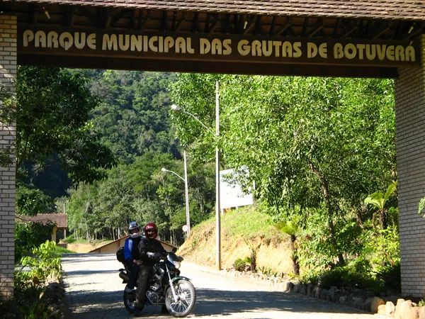 Grutas de Botuverá, 2005